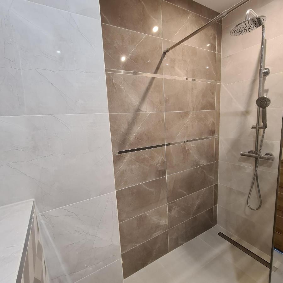 Apartament Sloneczne Nabrzeze غدانسك المظهر الخارجي الصورة